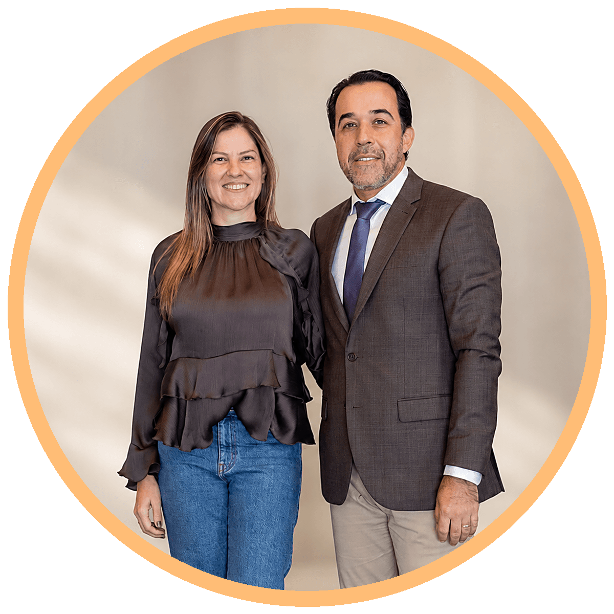 Dr. Juliano Cunha e Fabiana Faggiani, fundadores do Vida Além do Câncer